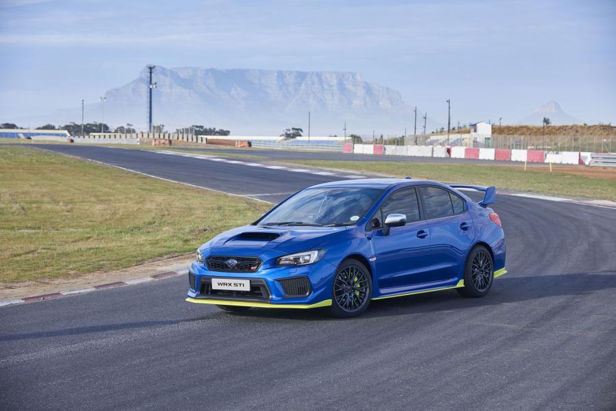  Subaru WRX STI Diamond Edition 2018 года  (ZA) (фото 18 из 58)